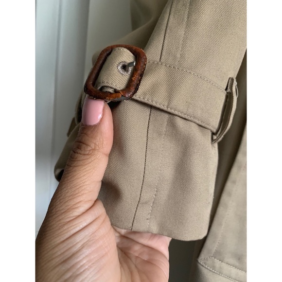 Vintage Burberry long trench coat - Picture 7 of 7